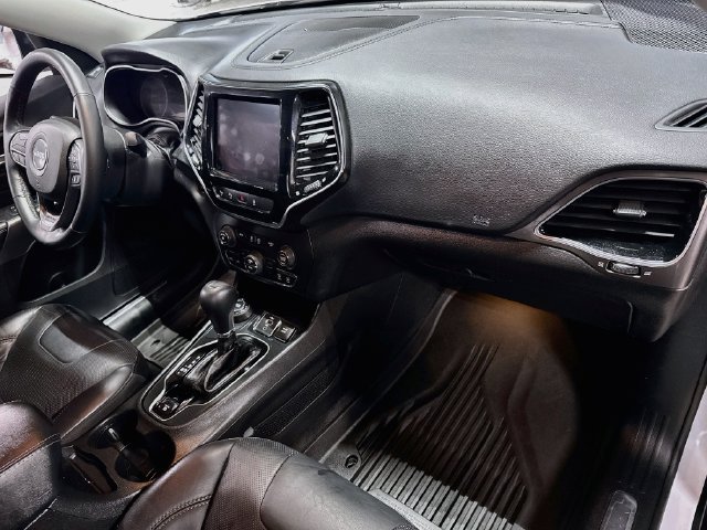 Used 2020 Jeep Cherokee Limited w/ Technology Group AWD/4WD image 28