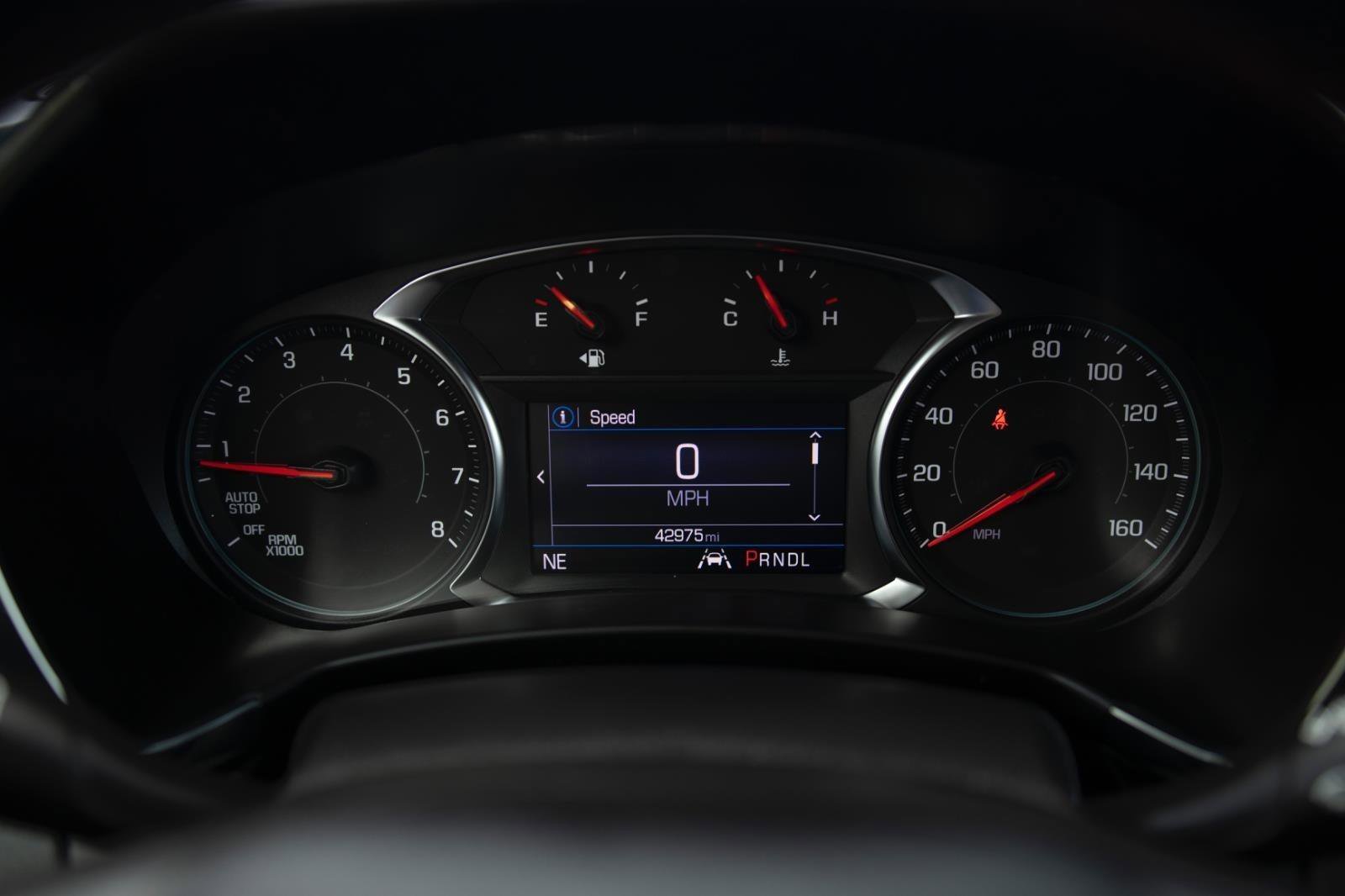 Used 2023 Chevrolet Equinox RS AWD/4WD image 4