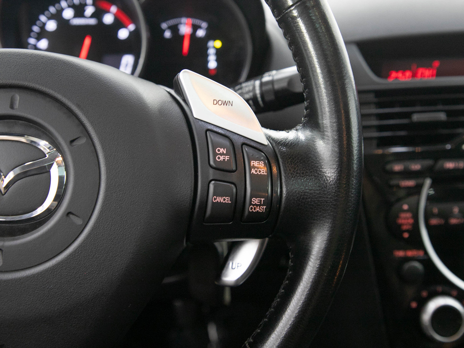Used 2004 MAZDA RX-8 w/ AT Grand Touring Pkg RWD image 21