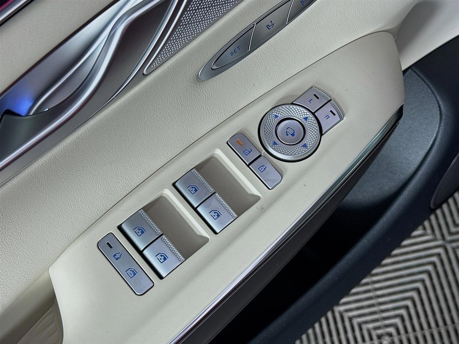 New 2026 Genesis GV70 2.5T Select image 20