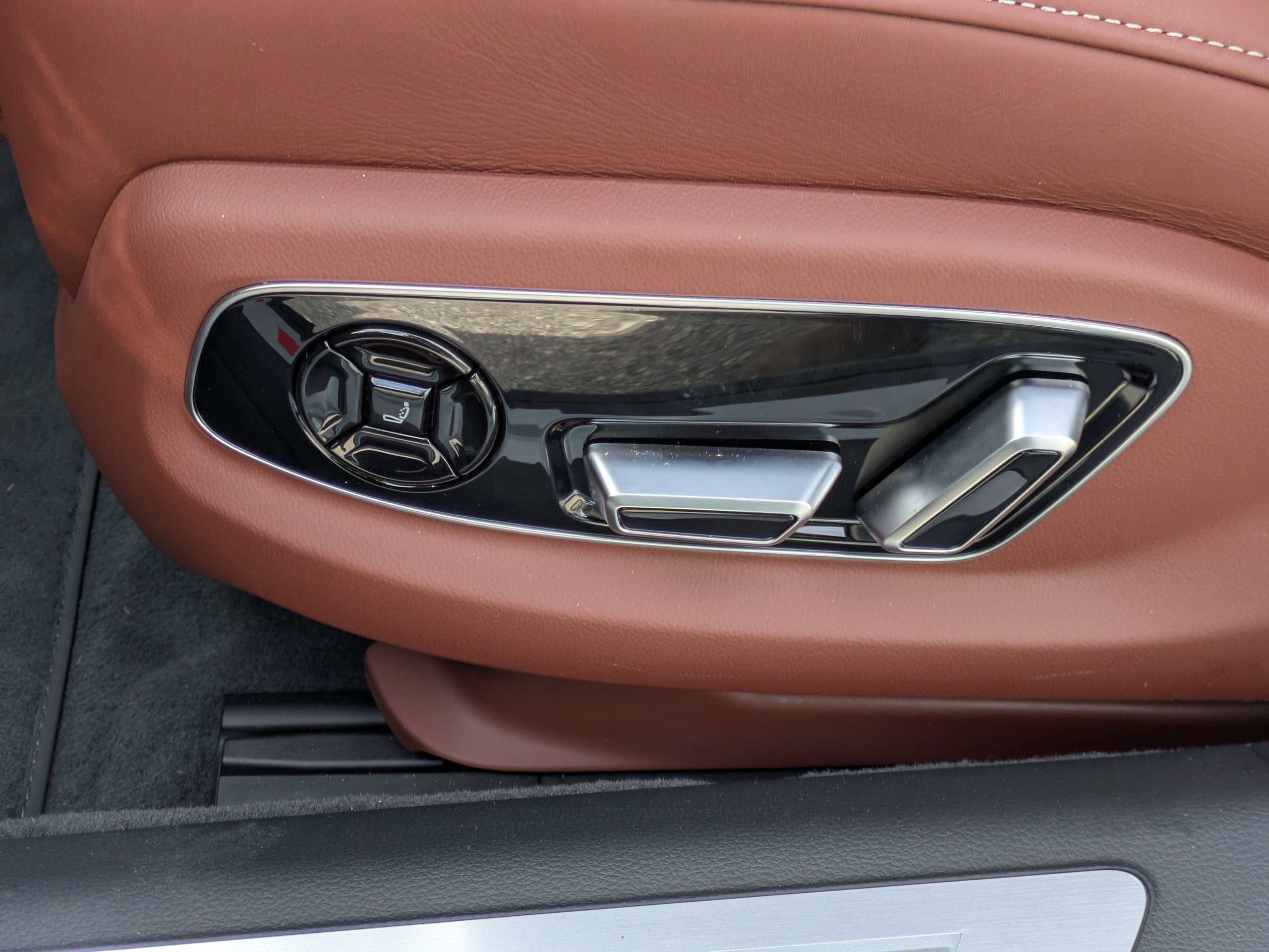 New 2026 Audi S8 AWD/4WD image 17