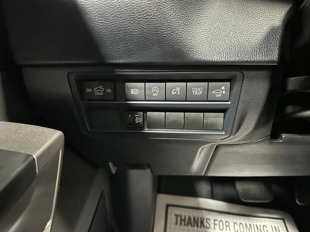 Used 2025 Toyota Tundra SR5 w/ SR5 Convenience Package AWD/4WD image 17