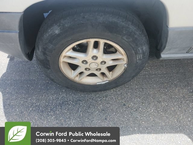 Used 2004 Jeep Grand Cherokee Laredo w/ Convenience Group AWD/4WD image 19