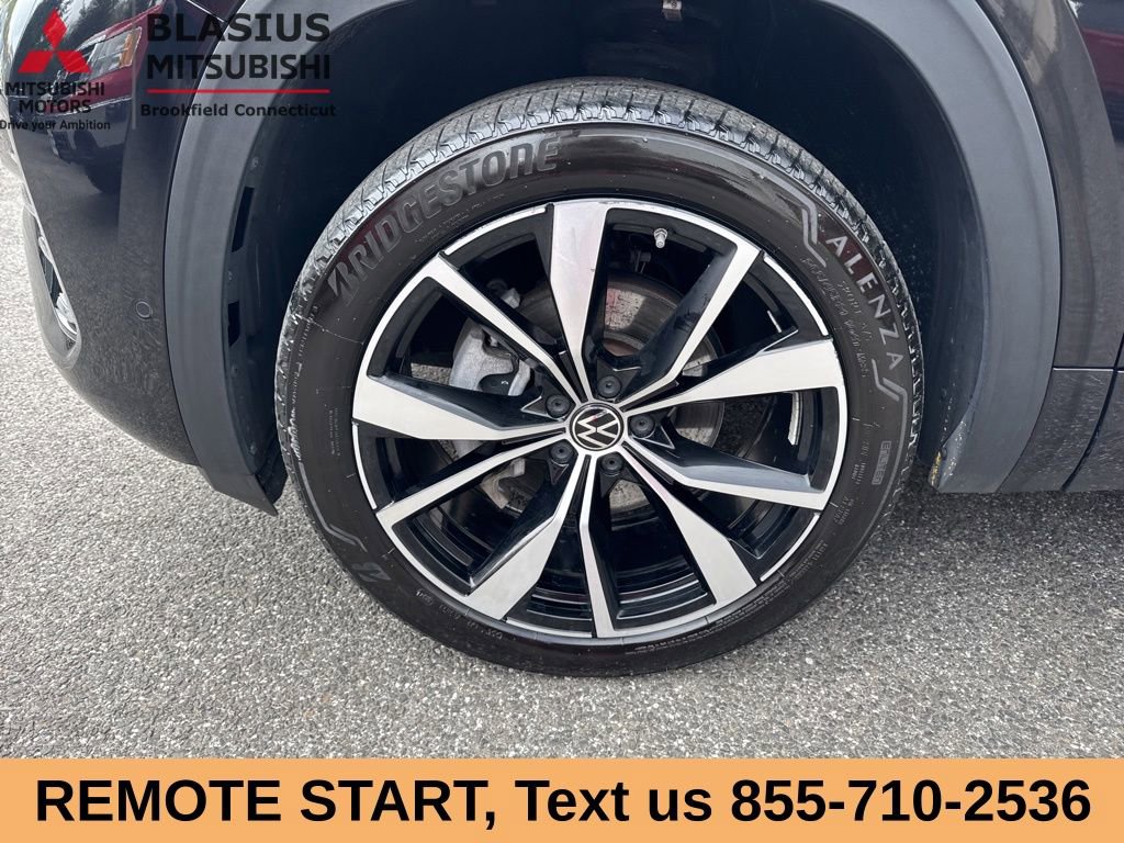 Used 2024 Volkswagen Atlas SEL Premium R-Line AWD/4WD image 21
