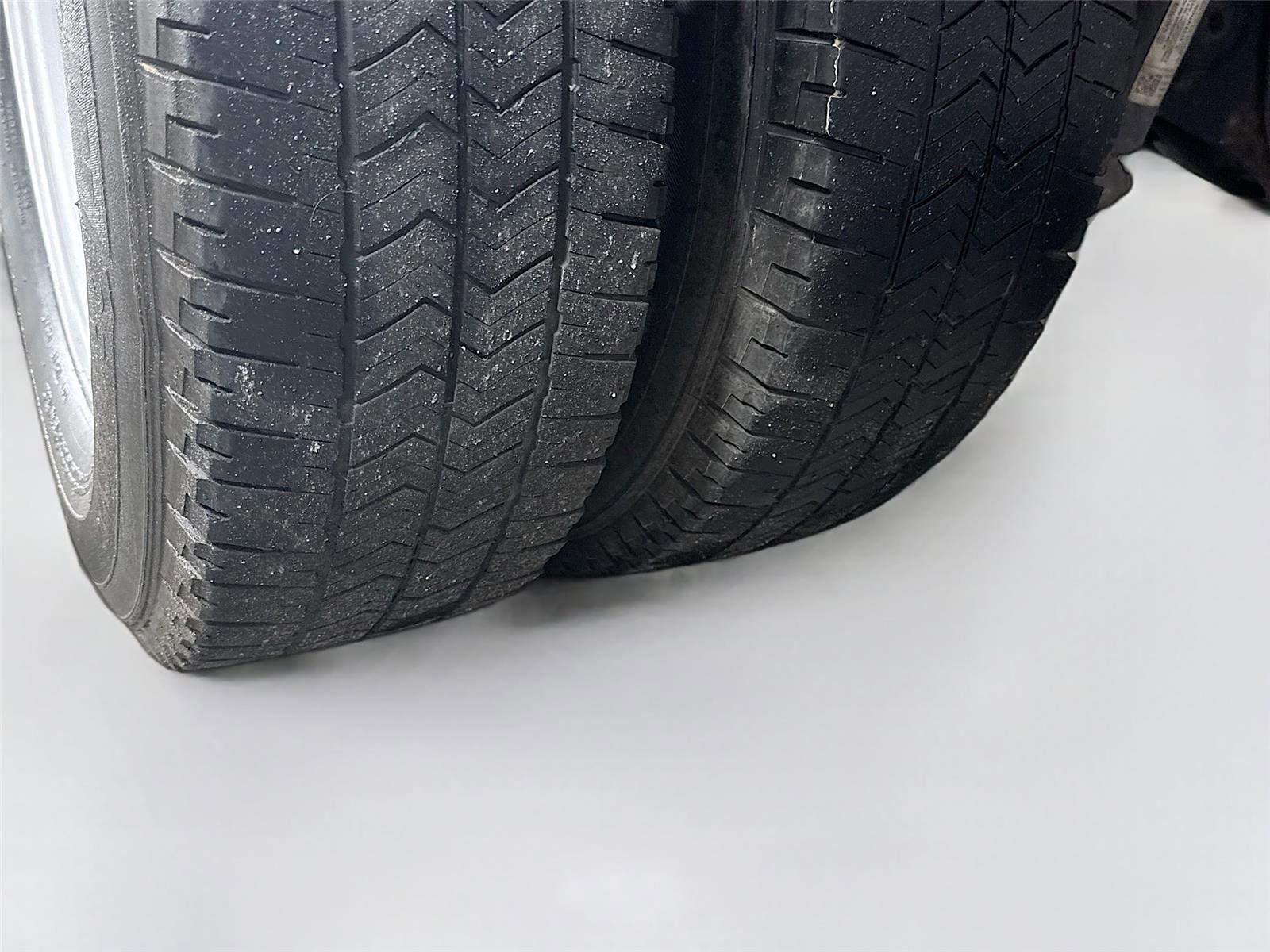 Used 2024 Chevrolet Silverado 3500 W/T image 25