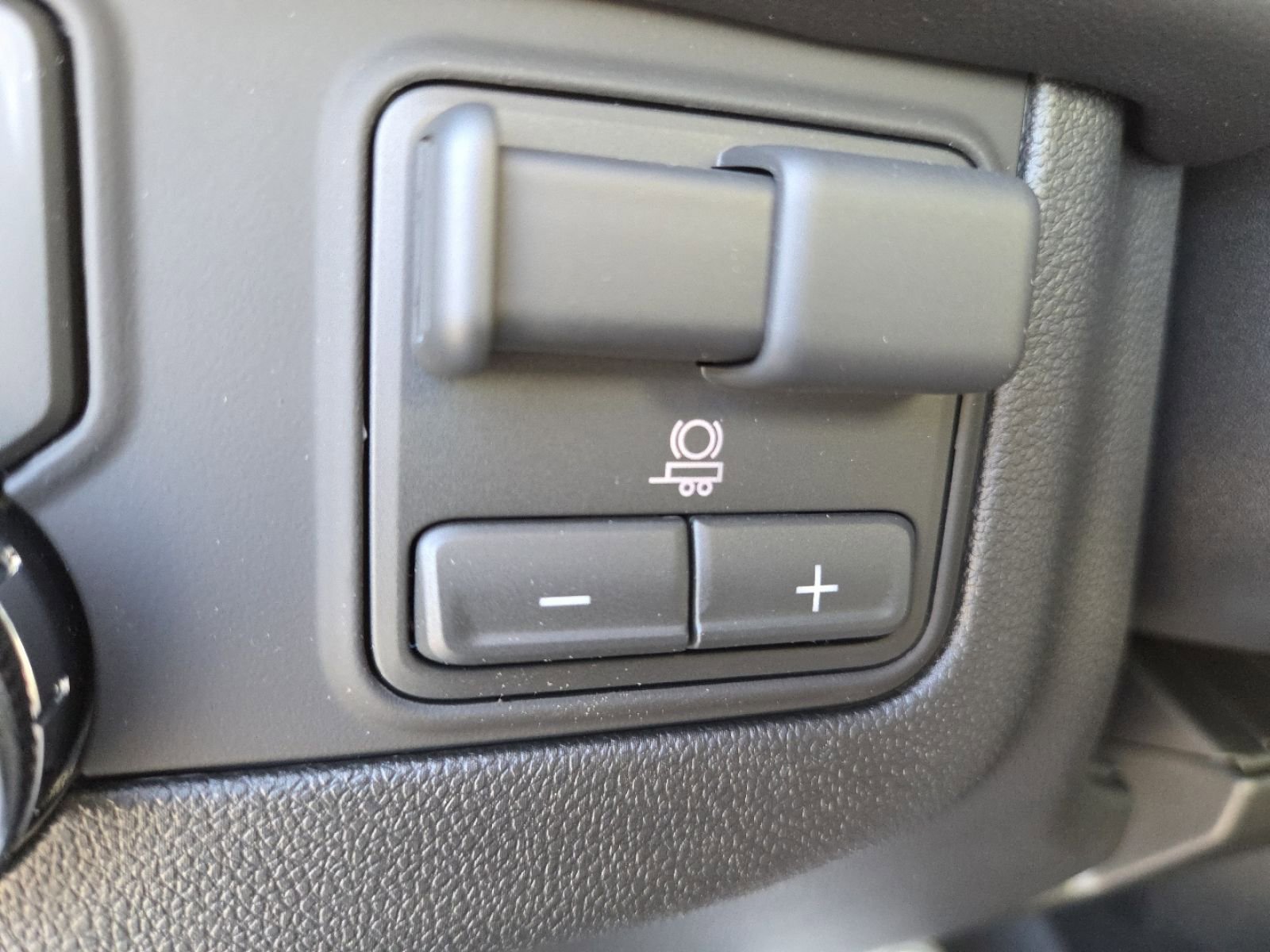New 2026 GMC Yukon Elevation w/ Elevation Premium Package image 15