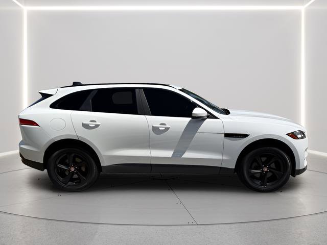 Used 2020 Jaguar F-PACE Premium image 6