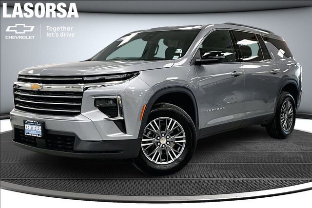 Certified 2024 Chevrolet Traverse LT image 1