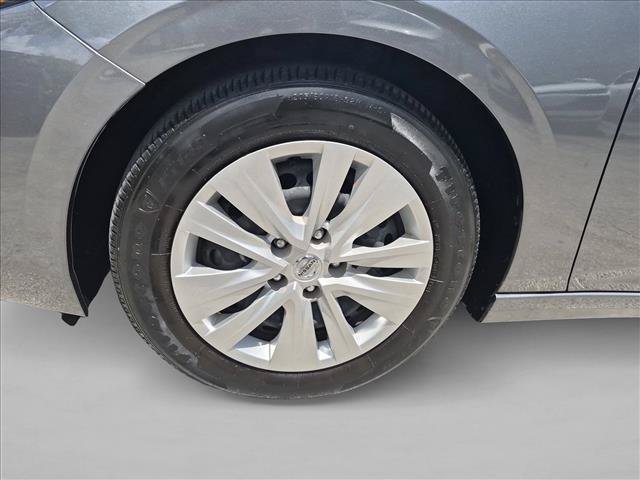 Certified 2023 Nissan Sentra S FWD image 22