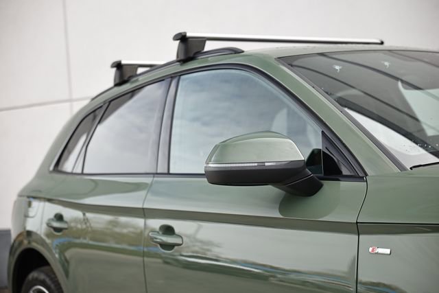 Used 2023 Audi Q5 e Premium Plus image 3