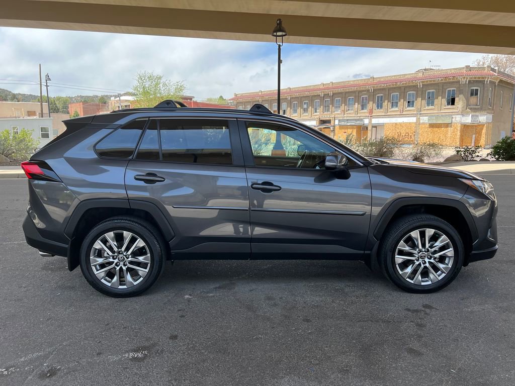 Used 2024 Toyota RAV4 XLE Premium w/ Weather Package AWD/4WD image 4