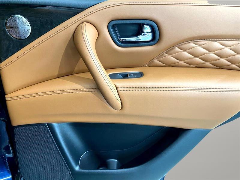 Used 2021 INFINITI QX80 Sensory w/ All-Season Package image 31