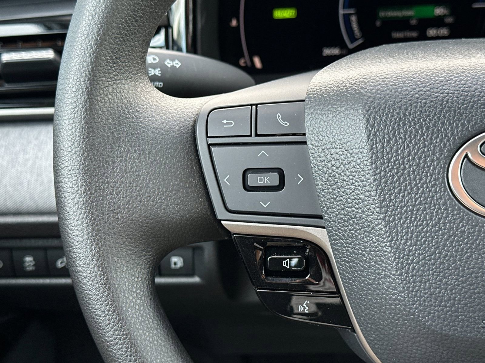 Used 2026 Toyota Camry LE image 25