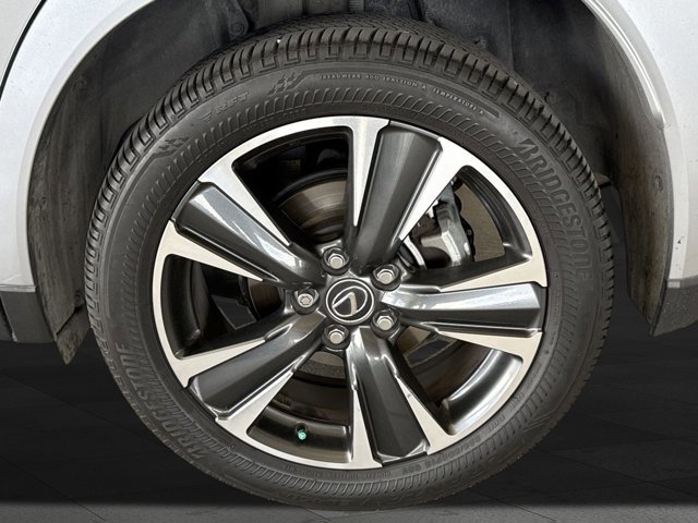 Certified 2025 Lexus UX 300h FWD w/ Accessory Package (Z1) image 21