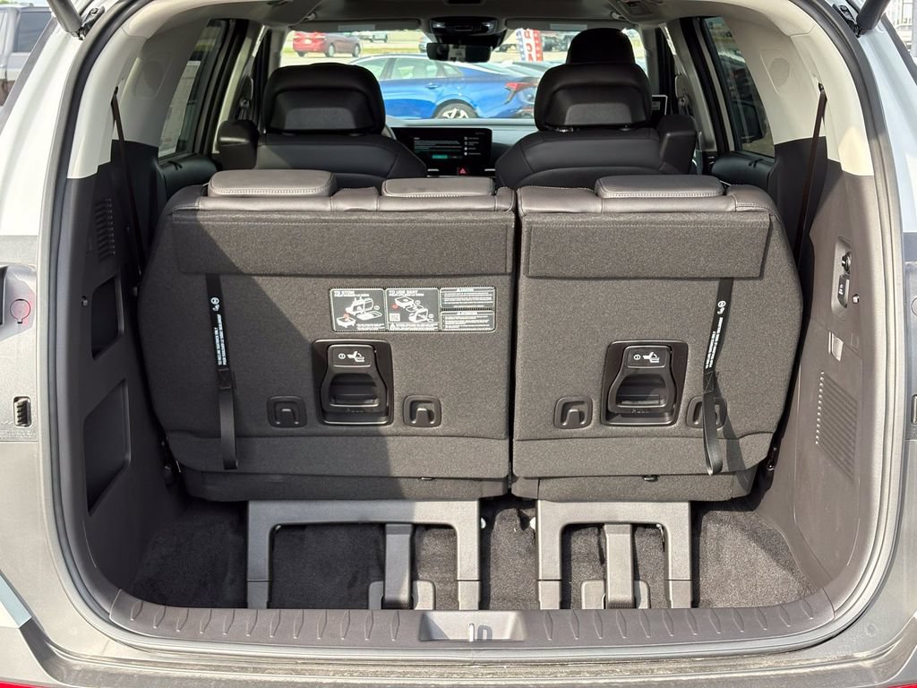 New 2026 Kia Carnival SX Prestige FWD image 18