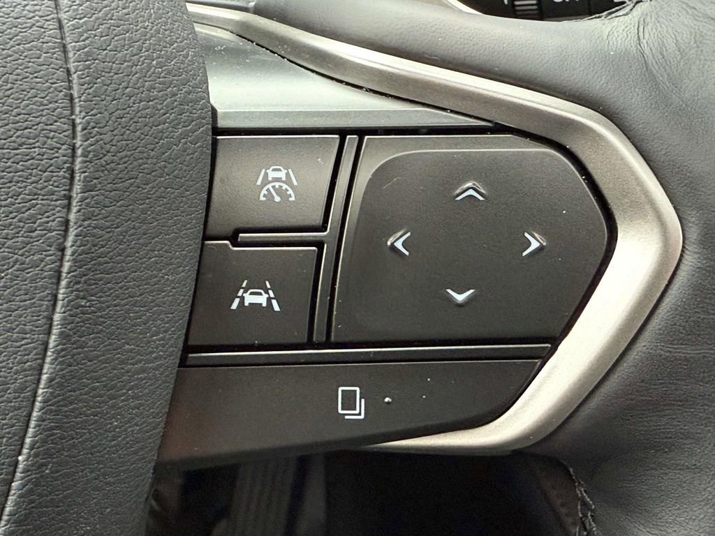 Used 2025 Lexus RX 450h Luxury w/ Convenience Package image 23