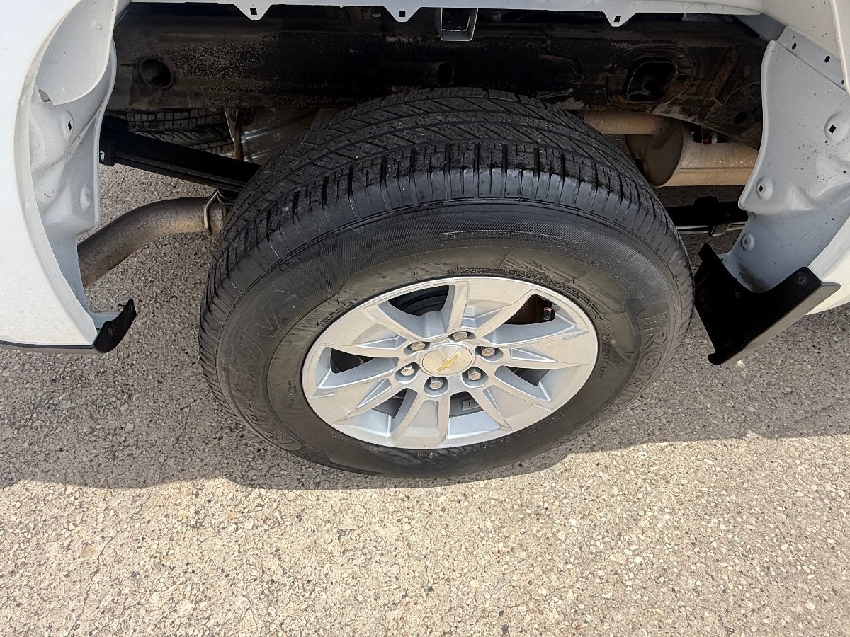 Used 2021 Chevrolet Silverado 1500 LT RWD image 14