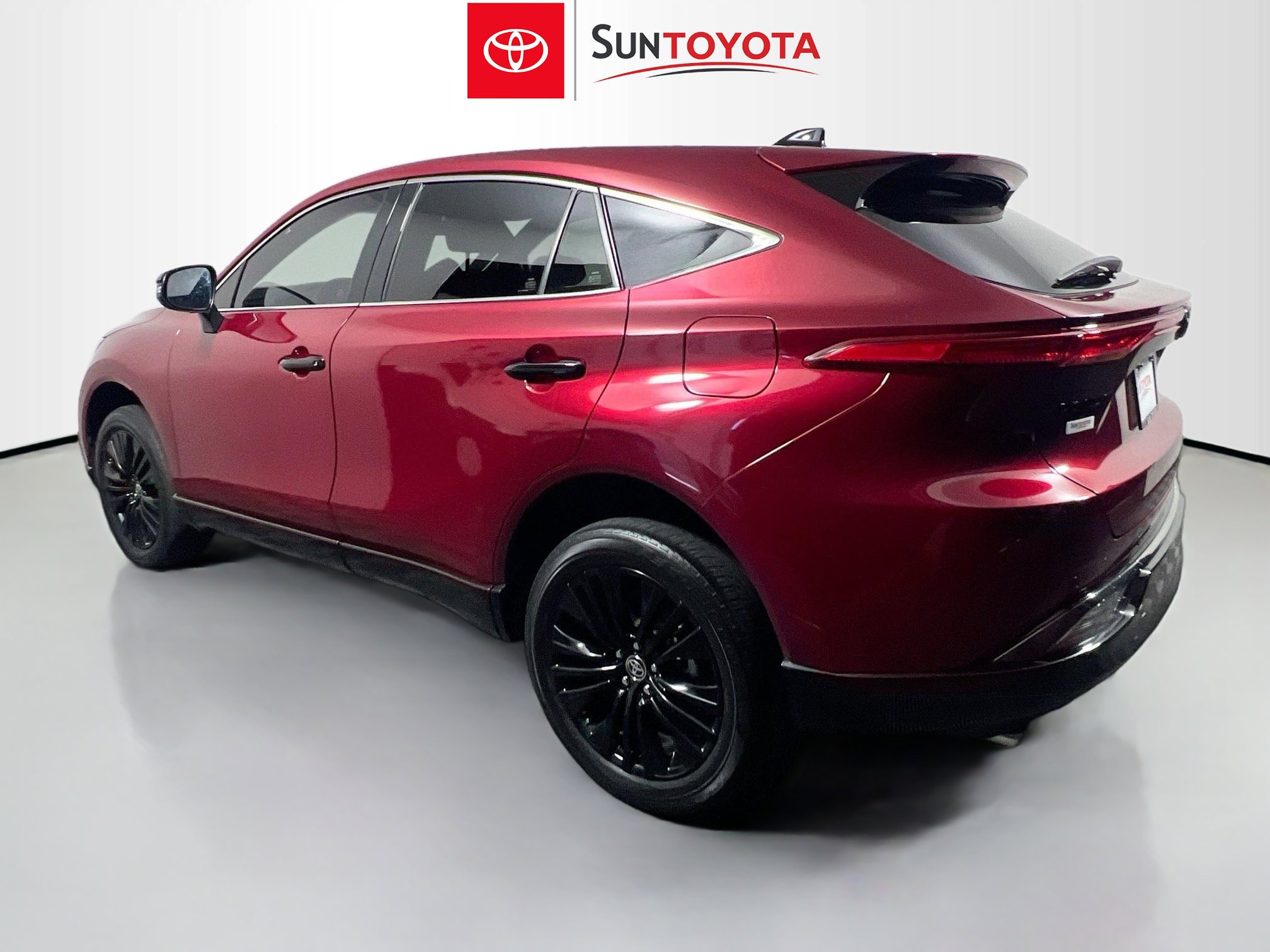 Used 2024 Toyota Venza Nightshade AWD/4WD image 6