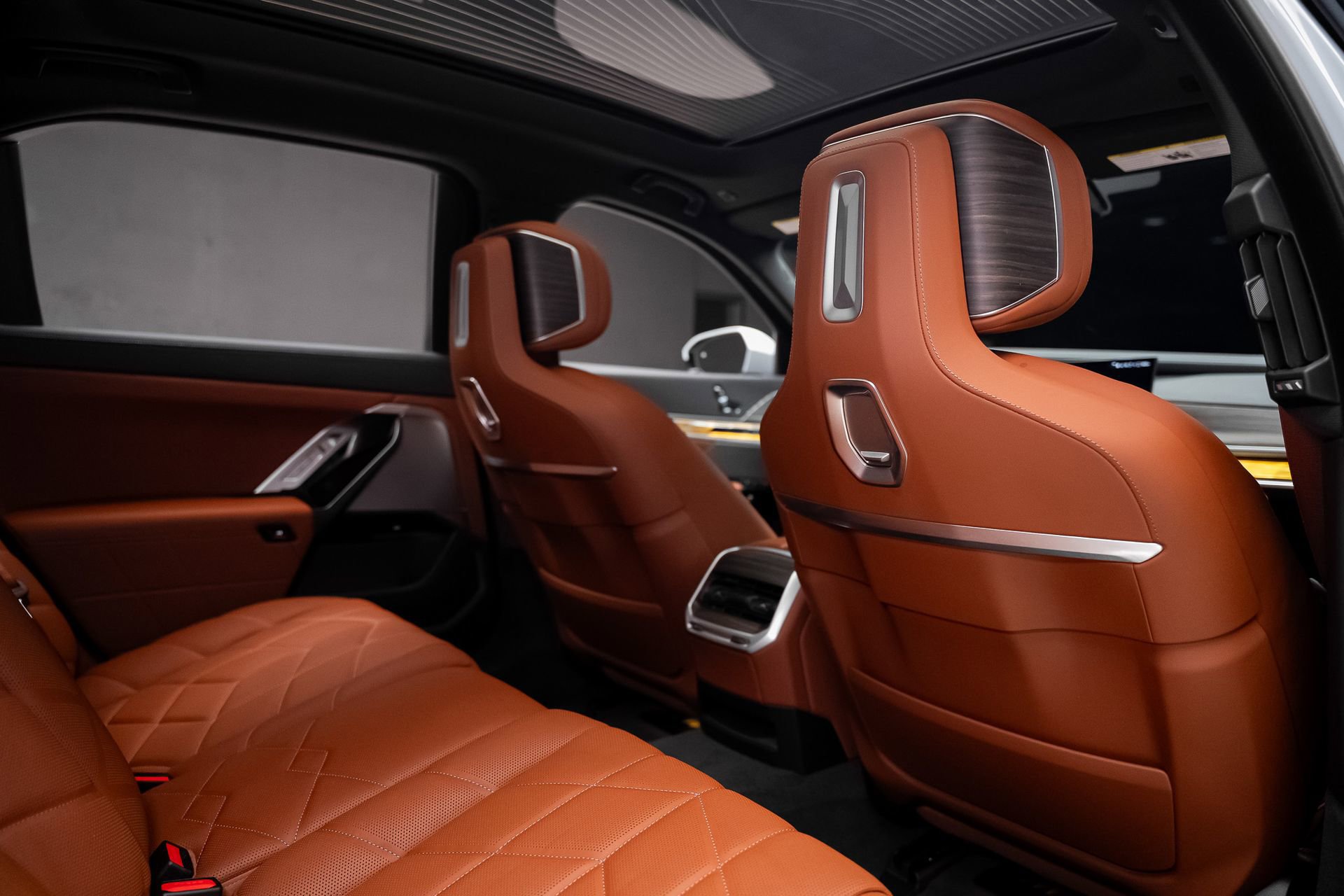 Used 2024 BMW i7 eDrive50 w/ M Sport Package image 68