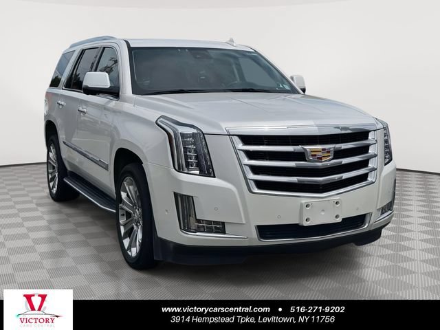 Used 2020 Cadillac Escalade Luxury AWD/4WD image 1