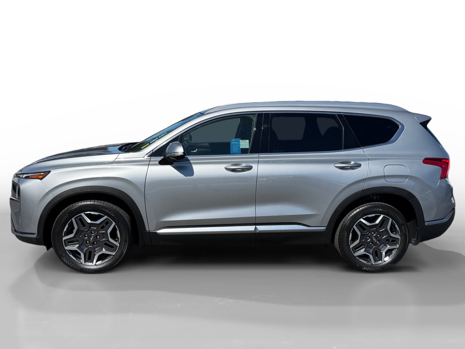 Certified 2023 Hyundai Santa Fe Limited w/ Cargo Package FWD image 2