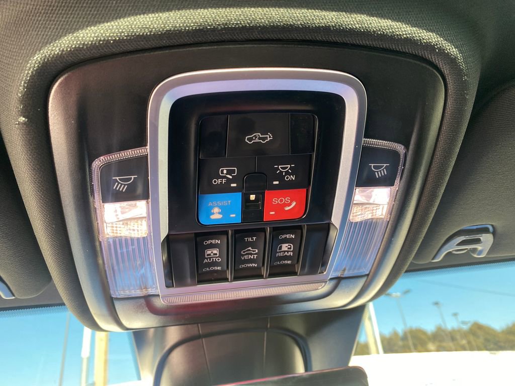 Used 2025 RAM 3500 Limited image 41