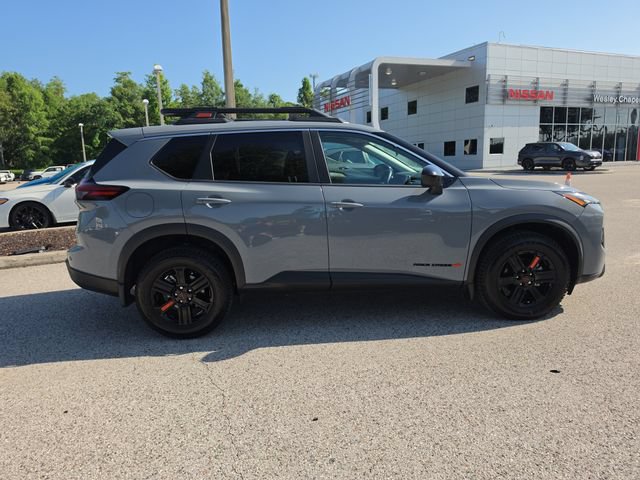 Certified 2025 Nissan Rogue SV AWD/4WD image 9