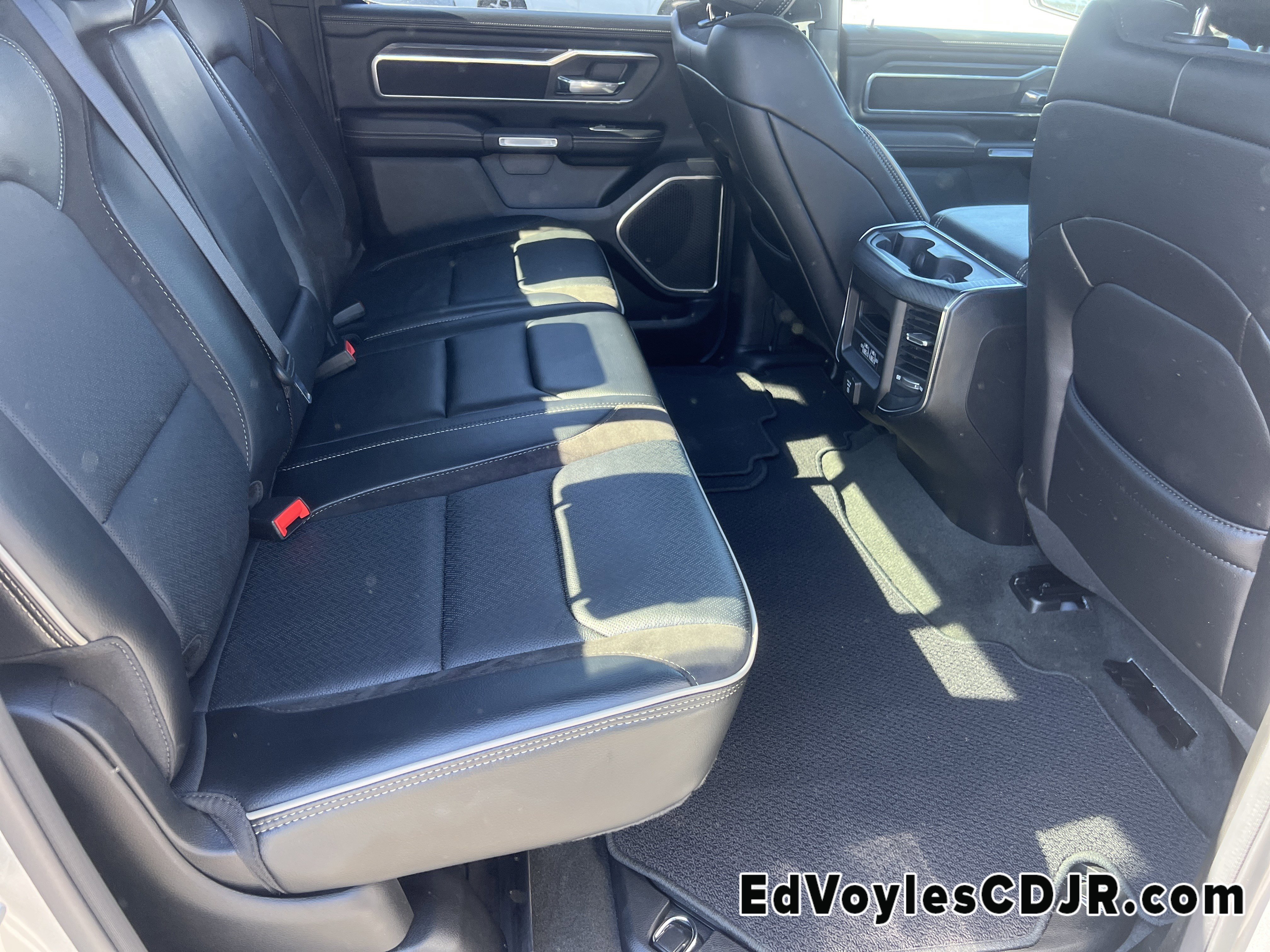 Used 2023 RAM 1500 Laramie image 19