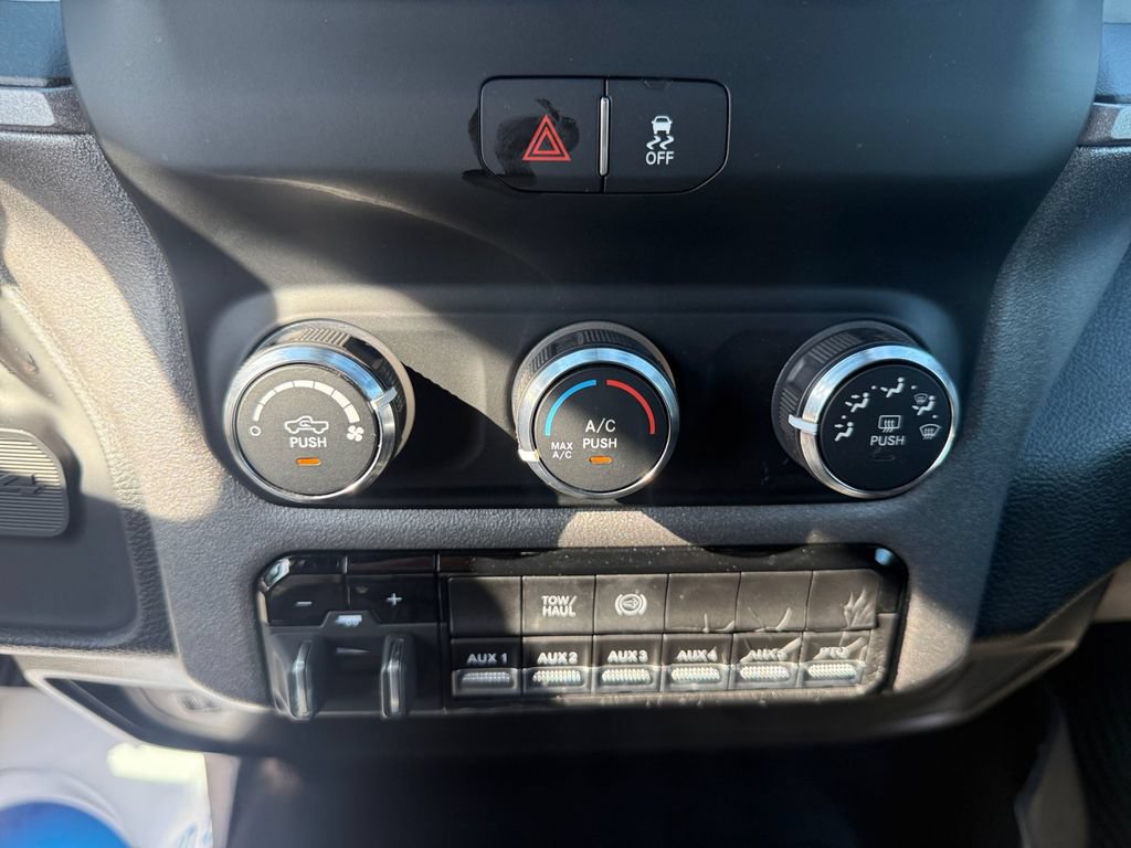 Used 2024 RAM 5500 Tradesman AWD/4WD image 21