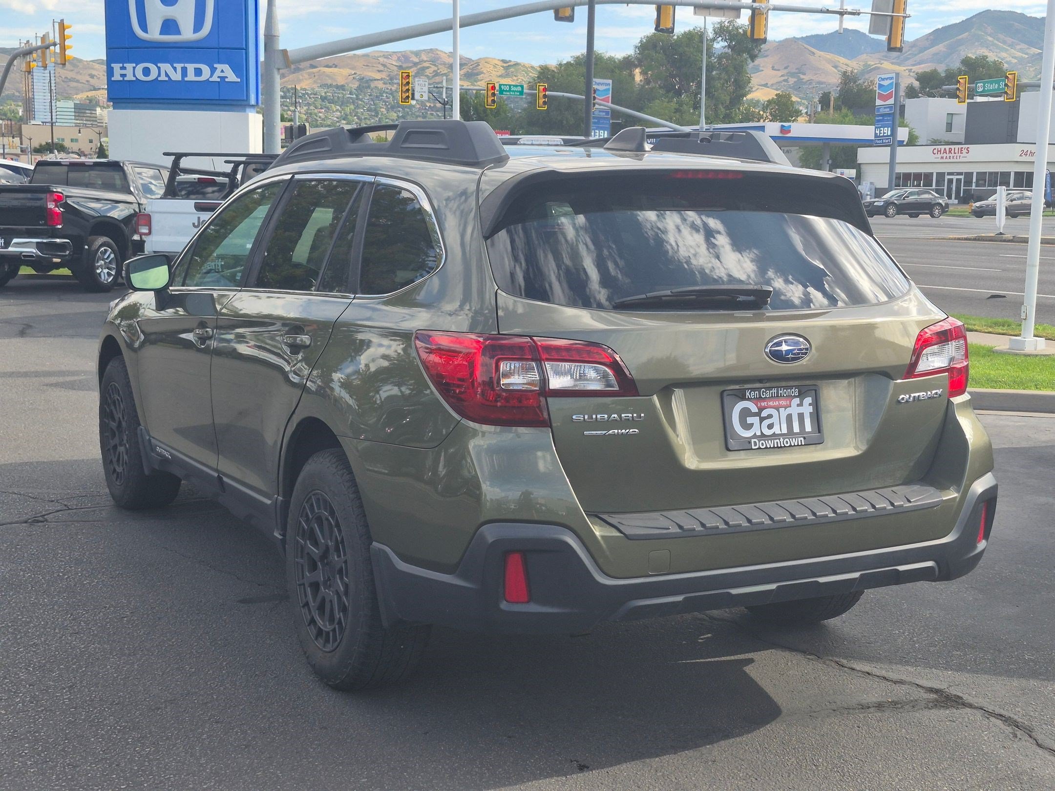 Used 2018 Subaru Outback 2.5i Premium AWD/4WD image 8