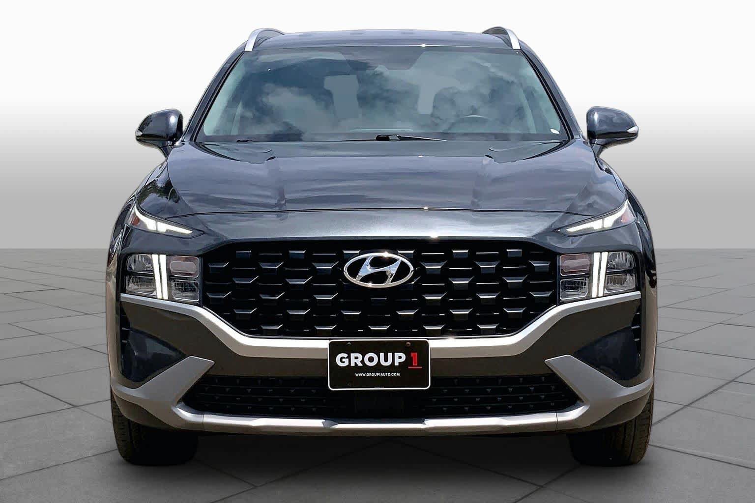 Used 2023 Hyundai Santa Fe SEL w/ Cargo Package AWD/4WD image 4