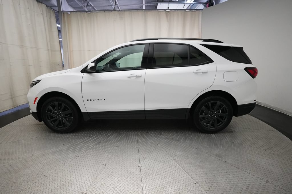 Used 2023 Chevrolet Equinox RS AWD/4WD image 24