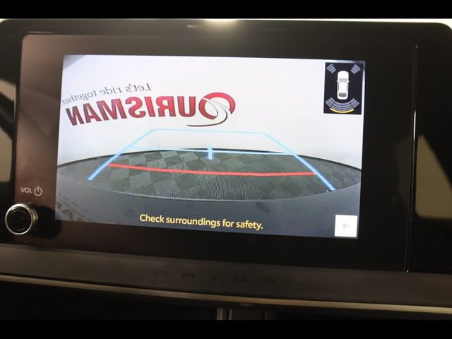 Used 2024 Toyota Prius LE image 23