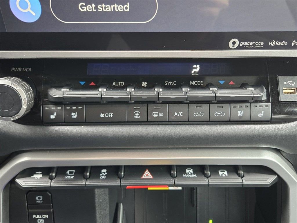 Used 2022 Toyota Tundra Platinum w/ Advanced Package image 17