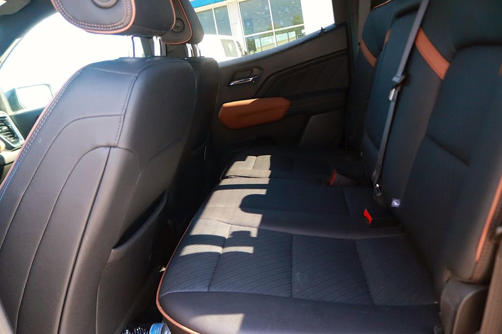 Used 2023 GMC Canyon AT4 w/ AT4 Premium Package AWD/4WD image 15