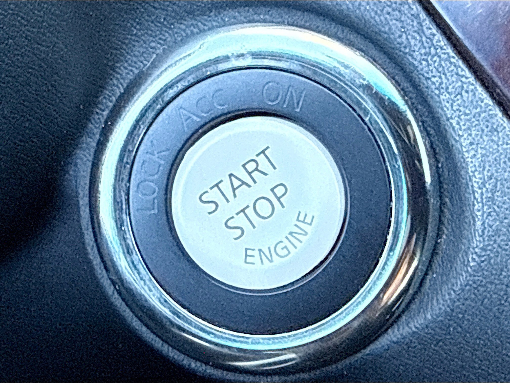 Used 2019 INFINITI Q70 Luxe w/ Sport Package image 35