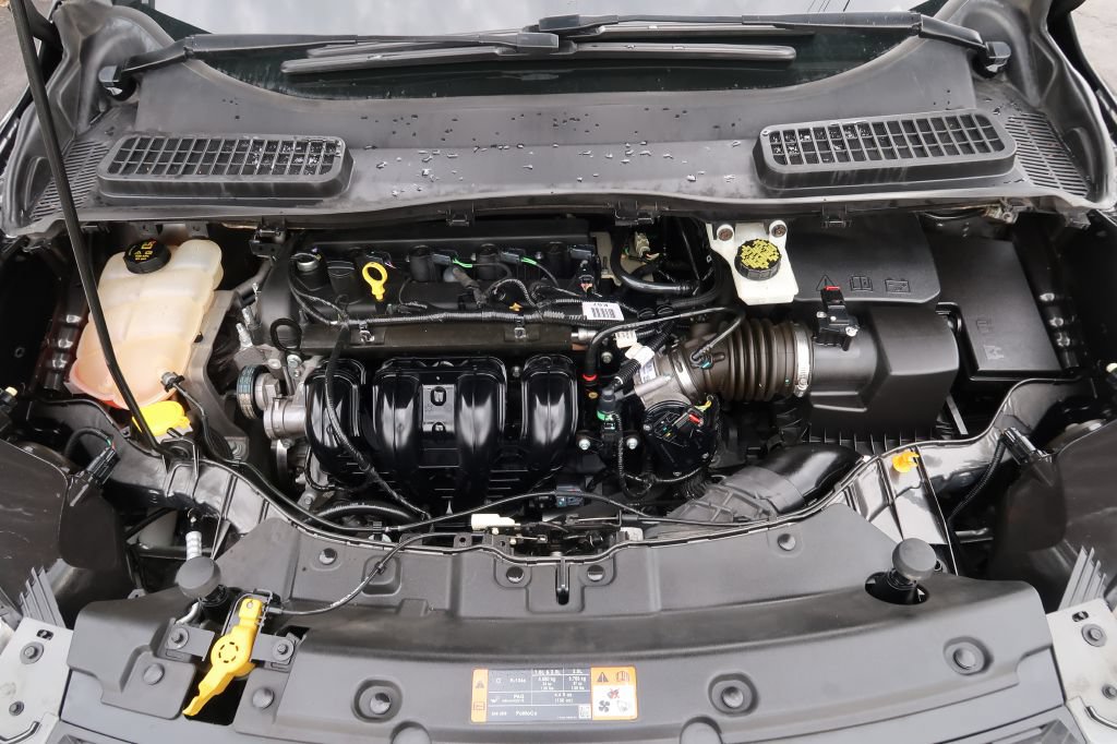 Used 2016 Ford Escape SE FWD image 12