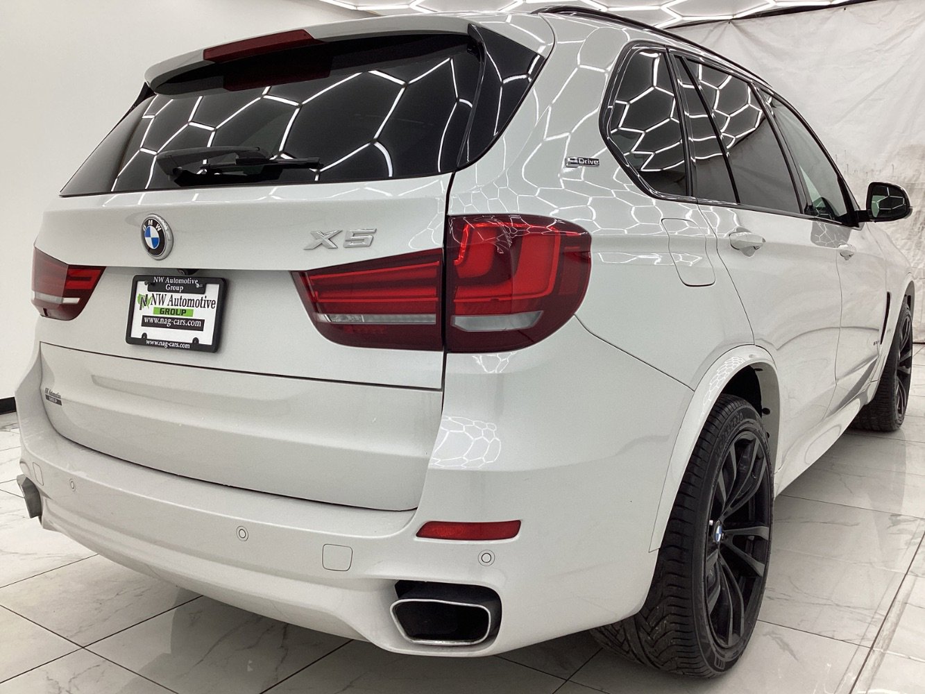 Used 2018 BMW X5 xDrive40e image 8
