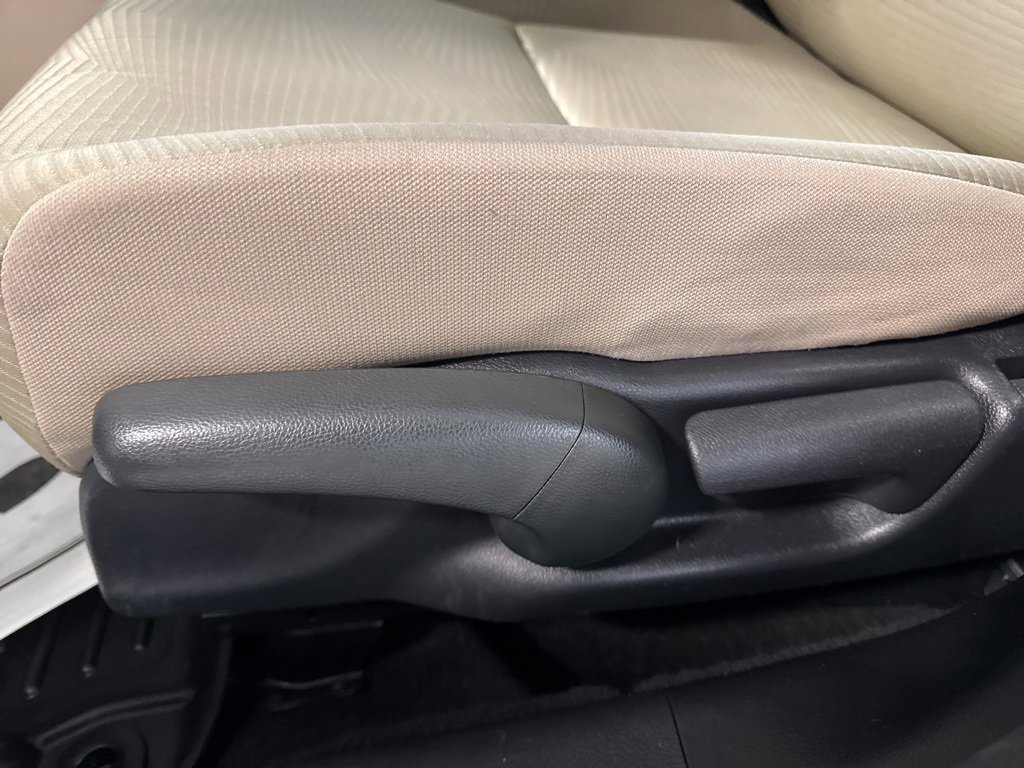 Used 2017 Honda Accord LX image 23