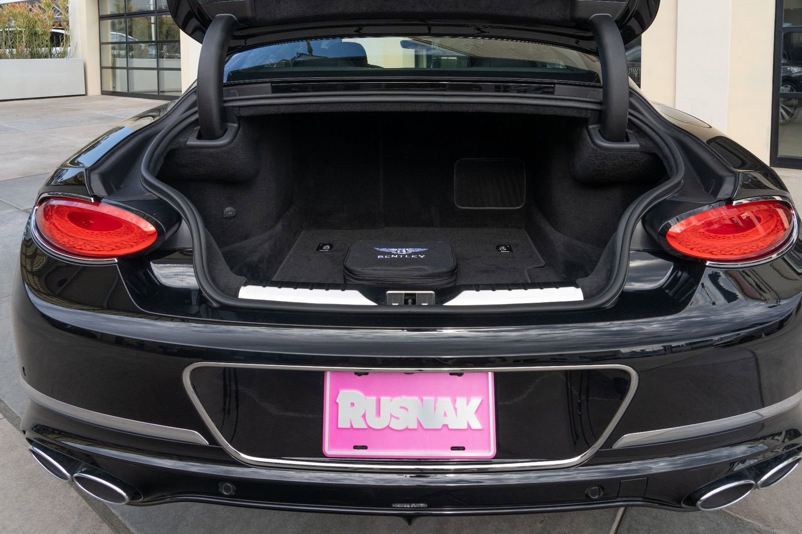 Used 2024 Bentley Continental GT Azure image 34