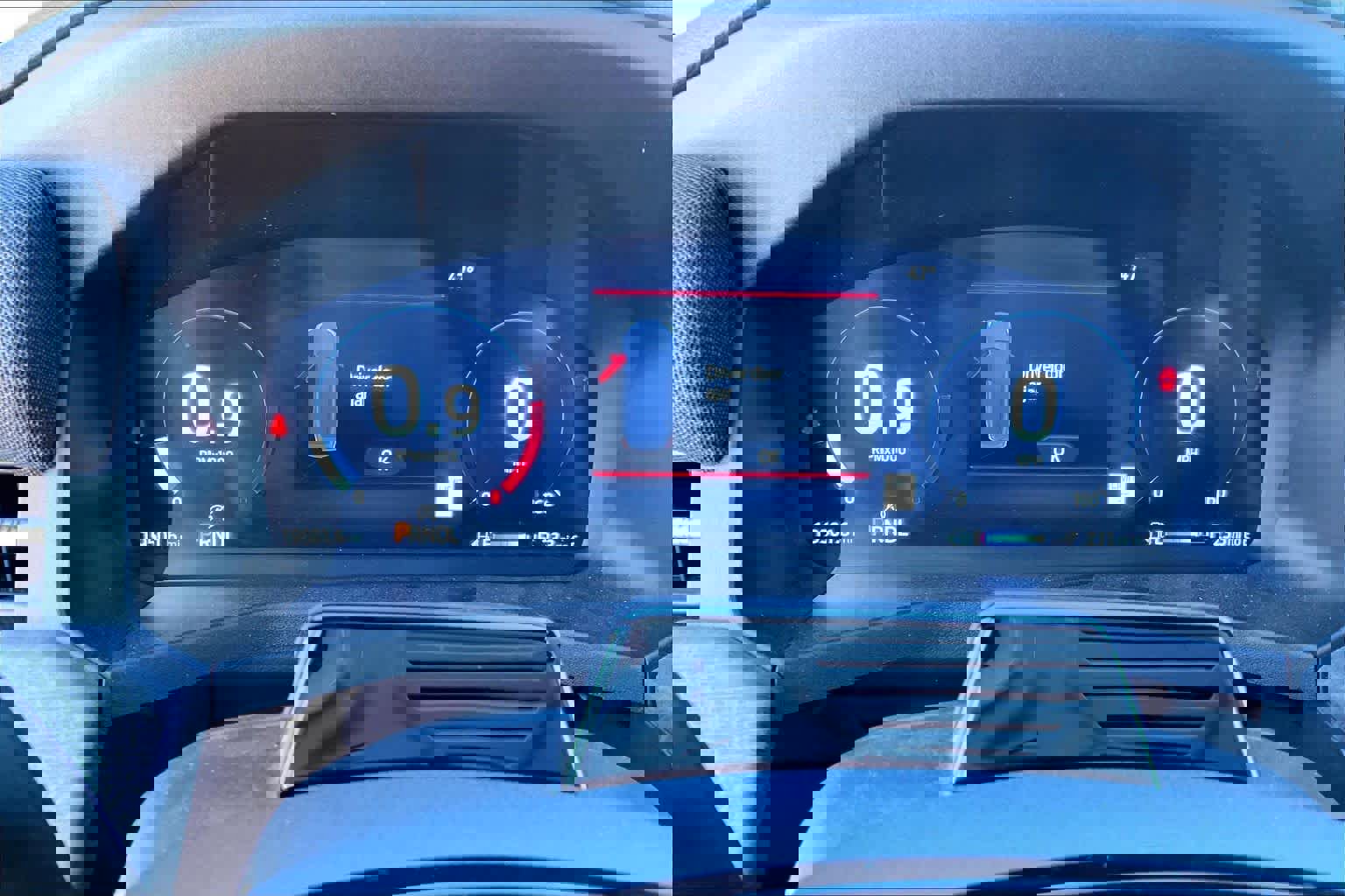 Used 2025 Ford Explorer Platinum w/ LUX Leather Package image 24