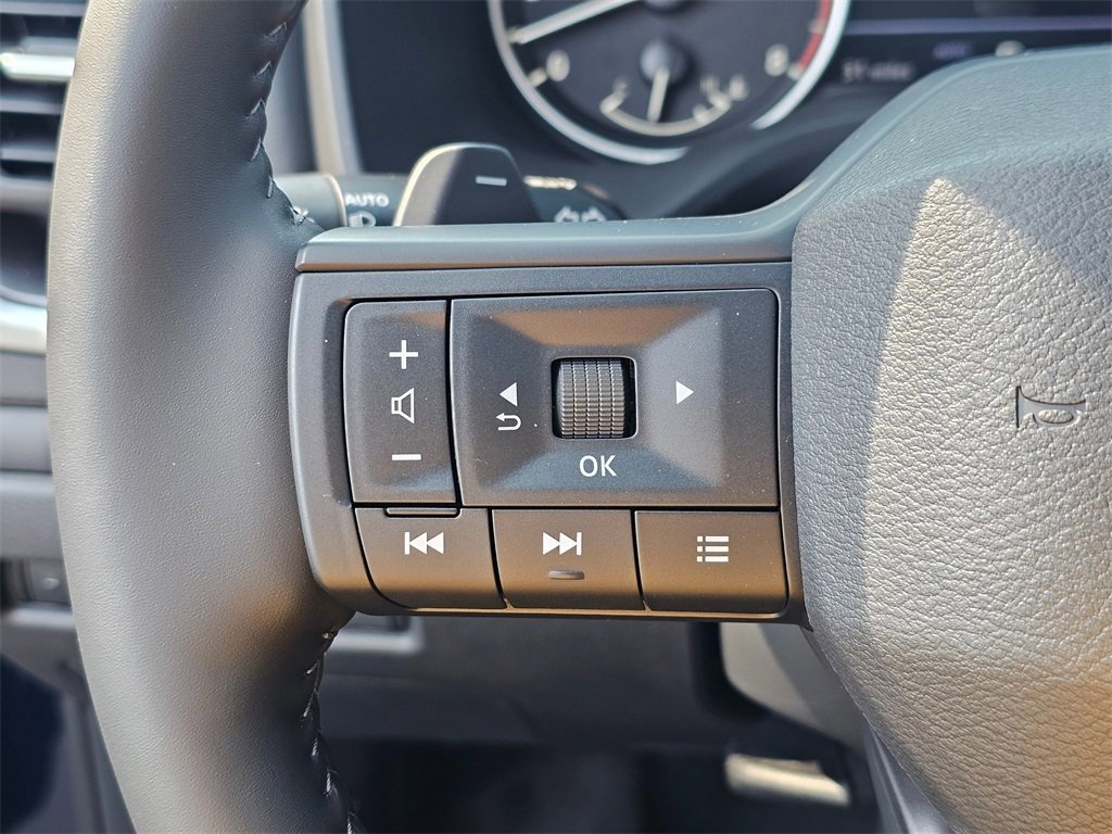 New 2026 Nissan Rogue SV image 33