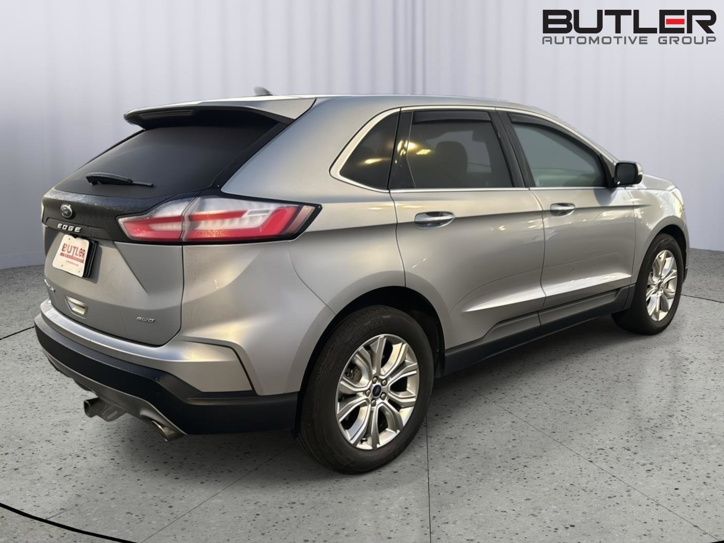 Used 2022 Ford Edge Titanium image 5