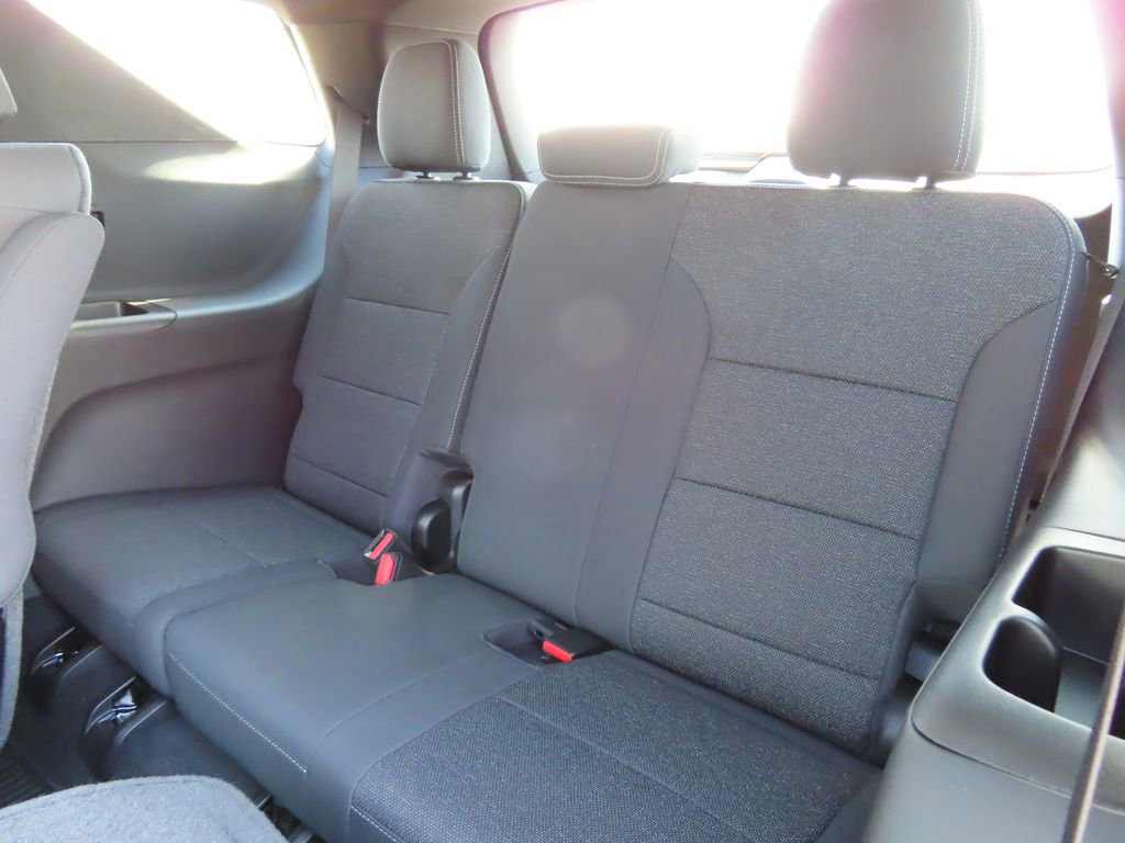 New 2026 Chevrolet Traverse LT image 24