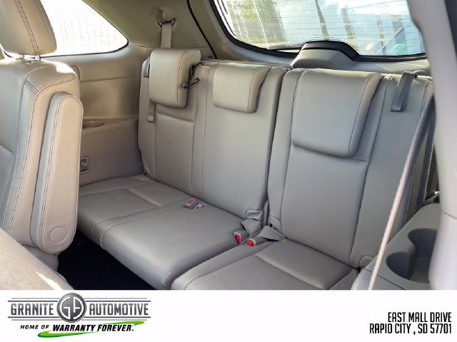 Used 2019 Toyota Highlander Limited Platinum AWD/4WD image 36