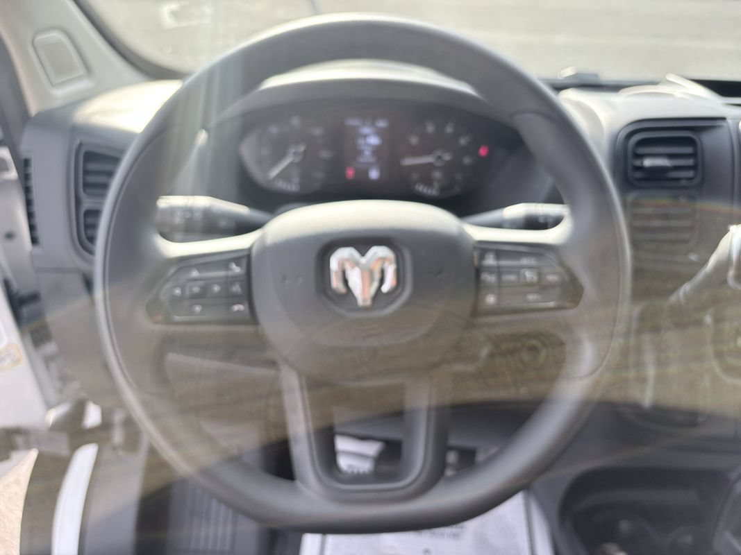 Used 2026 RAM ProMaster 2500 w/ Convenience Group FWD image 18