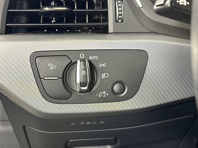 Used 2025 Audi A5 2.0T Premium Plus image 19