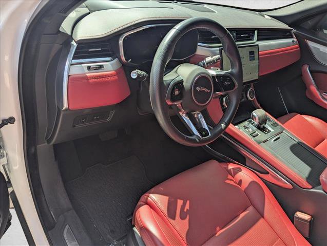 Used 2023 Jaguar F-PACE R-Dynamic S AWD/4WD image 3