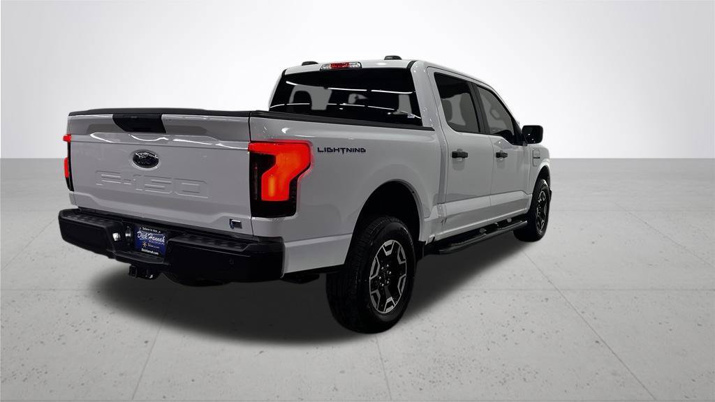 Used 2022 Ford F150 Lightning Pro AWD/4WD image 9