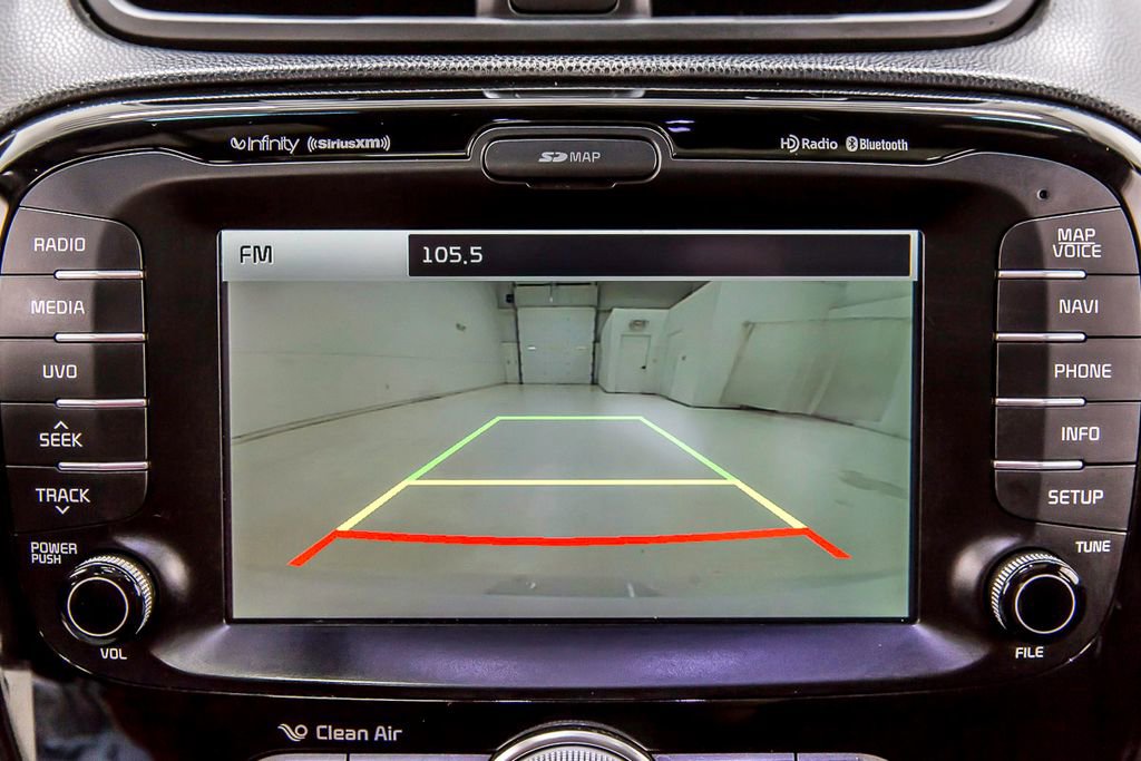 Used 2014 Kia Soul + image 14